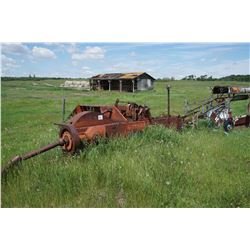 IH square baler c/w auto stooker