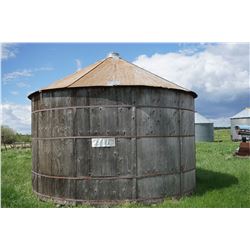 Smaller round wood bin