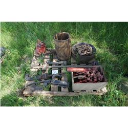 26 Disc blades, chain, keg, old gas can, Pick up teeth