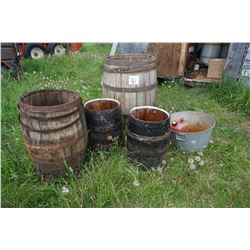 Whiskey Keg, 2 small kegs & wash tub & Jerry can