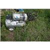 Image 1 : Portable air compressor