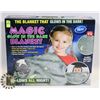 Image 1 : NEW MAGIC GLOW IN THE DARK STARRY SKY BLANKET