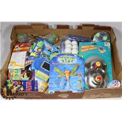 FLAT OF KIDS TOYS AND FUN