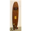 Image 1 : VINTAGE SKATEBOARD