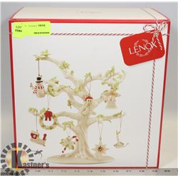 LENOX CHRISTMAS DECORATION