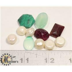 #35-GREEN ONYX/ GREEN MALACHITE/ RUBY 120ct