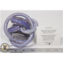 ENDLESS KNOT BLOWN GLASS