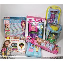 BOX OF NEW TOYS & CRAFTING KITS