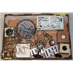 LARGE FLAT OF SHOWHOME DECOR ITEMS