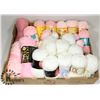 Image 1 : FLAT OF ASSORTED YARN