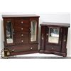 Image 1 : TWO JEWELRY CHESTS