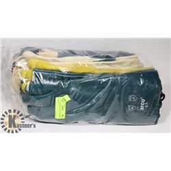 LOT OF ASSORTED HEAVY RUBBER GLOVES