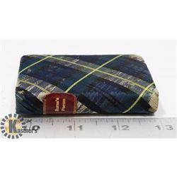 ANTIQUE BURN'S POEMS MINIATURE POETRY BOOK