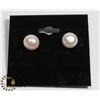Image 1 : #14-FRESH WATER PEARL STUD EARRINGS