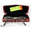 Image 1 : VINTAGE CAT EYE GLASSES WITH CASE