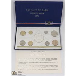 1975 SILVER FRANCE MINT COIN SET IN CASE
