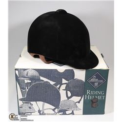 NEW HORSE RIDING HELMET SIZE 7 1/8