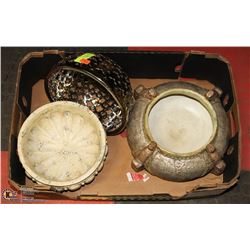 LOT OF 3 FRUIT BOWLS