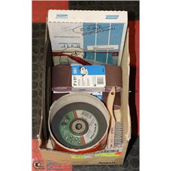 BOX OF ASSORTED GRINDING DISCS / WHEELS