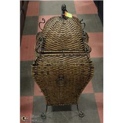 LARGE WICKER BASKET WITH METAL FRAME AND LID