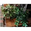 Image 1 : SILK PLANTS- LOT OF 3