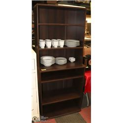 BROWN WOOD 5-SHELF BOOKCASE