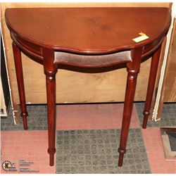 HALF MOON SHAPE DECORATIVE HALL TABLE 30" X 15" X