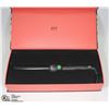 Image 1 : PYT 25MM SALON QUALITY CLIP FREE CURLING WAND