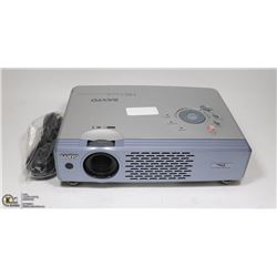 SANYO PRO XTRA MULTIVERSE PROJECTOR