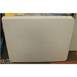 FOLDING TABLE 6' X 30"