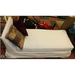 WHITE LOUNGE CHAISE SOFA WITH 2