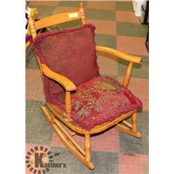 MAPLE ROCKING CHAIR WITH CUSHIONS