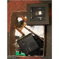 ASSORTED HOUSEHOLD LOT: INCLUDES CLOCKS, BATH