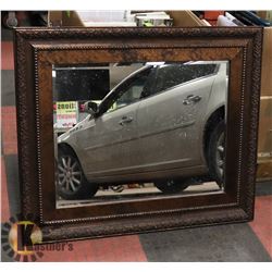 MIRROR 32" X 38"