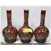 Image 1 : GROUP OF 3 HAND PAINTED UKRANIAN FLOWER VASES