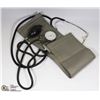 Image 1 : PROFESSIONAL BLOOD PRESSURE TESTER WITH