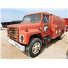 Image 1 : 1987 INTERNATIONAL 1754 Fuel / Lube Truck