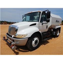 2005 INTERNATIONAL 4300 Water Truck