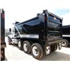 Image 2 : 2020 MACK GR64F Dump Truck