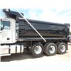 Image 6 : 2020 MACK GR64F Dump Truck