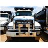 Image 5 : 2020 MACK GR64F Dump Truck