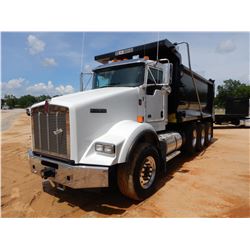 2019 KENWORTH T800 Dump Truck