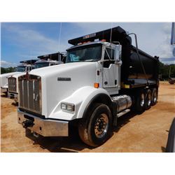 2019 KENWORTH T800 Dump Truck
