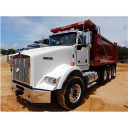 2019 KENWORTH T800 Dump Truck