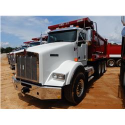 2019 KENWORTH T800 Dump Truck