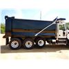 Image 11 : 2019 MACK GR64F Dump Truck