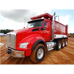 2018 KENWORTH T880 Dump Truck
