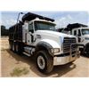 Image 2 : 2007 MACK CTP713 Dump Truck