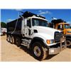 Image 2 : 2007 MACK CV713 Dump Truck