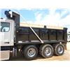 Image 6 : 2016 PETERBILT  Dump Truck
